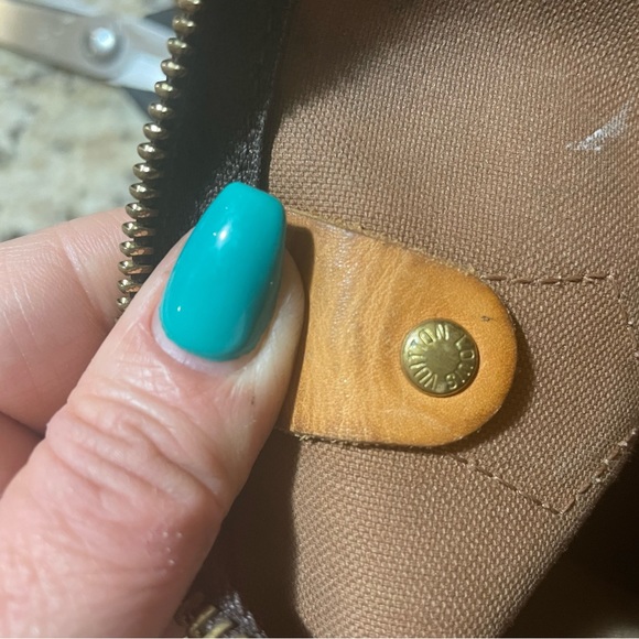 Louis Vuitton Speedy 30 - Picture 16 of 16